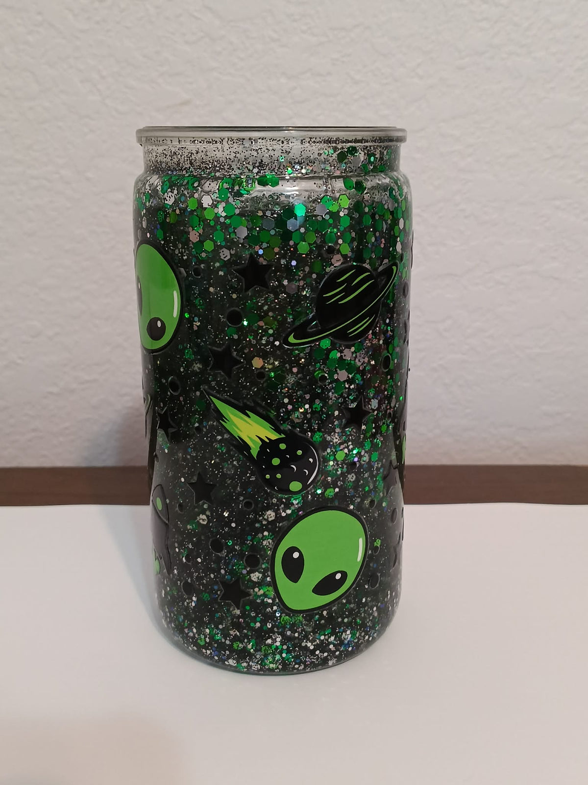 Alien Galaxy 16oz Snowglobe Cup