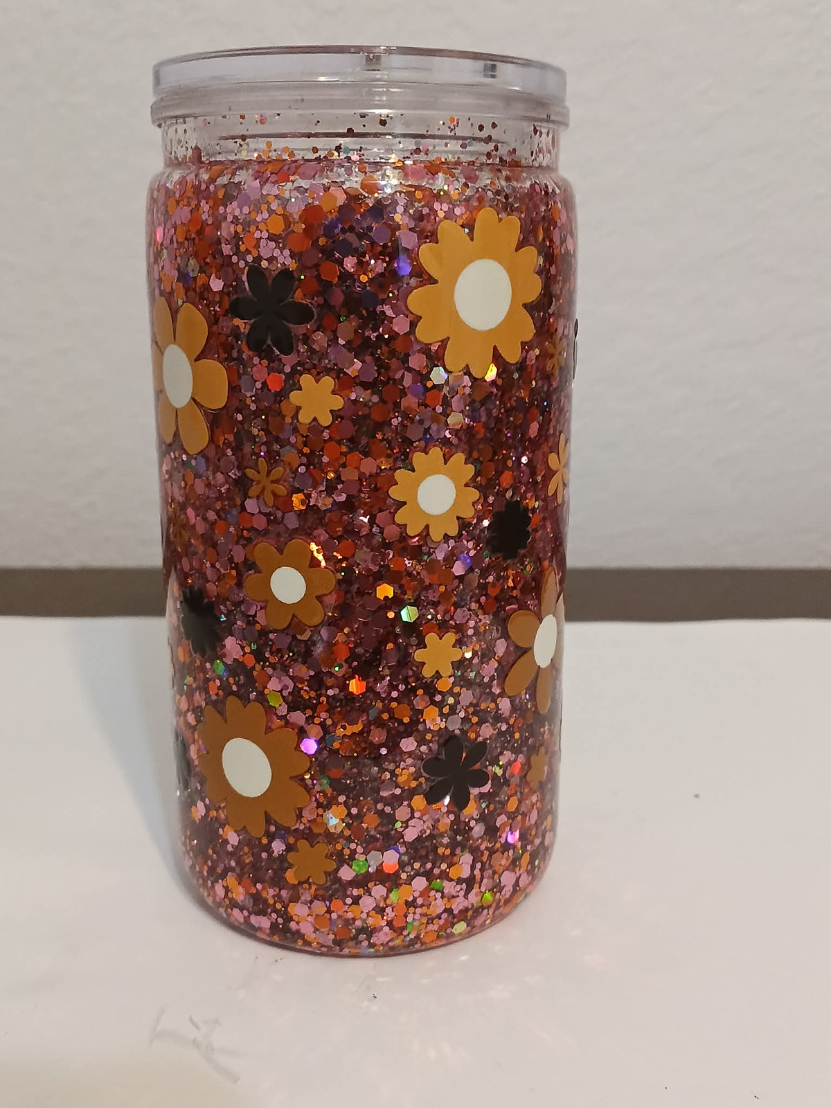 Retro Daisy 16oz Snowglobe Cup