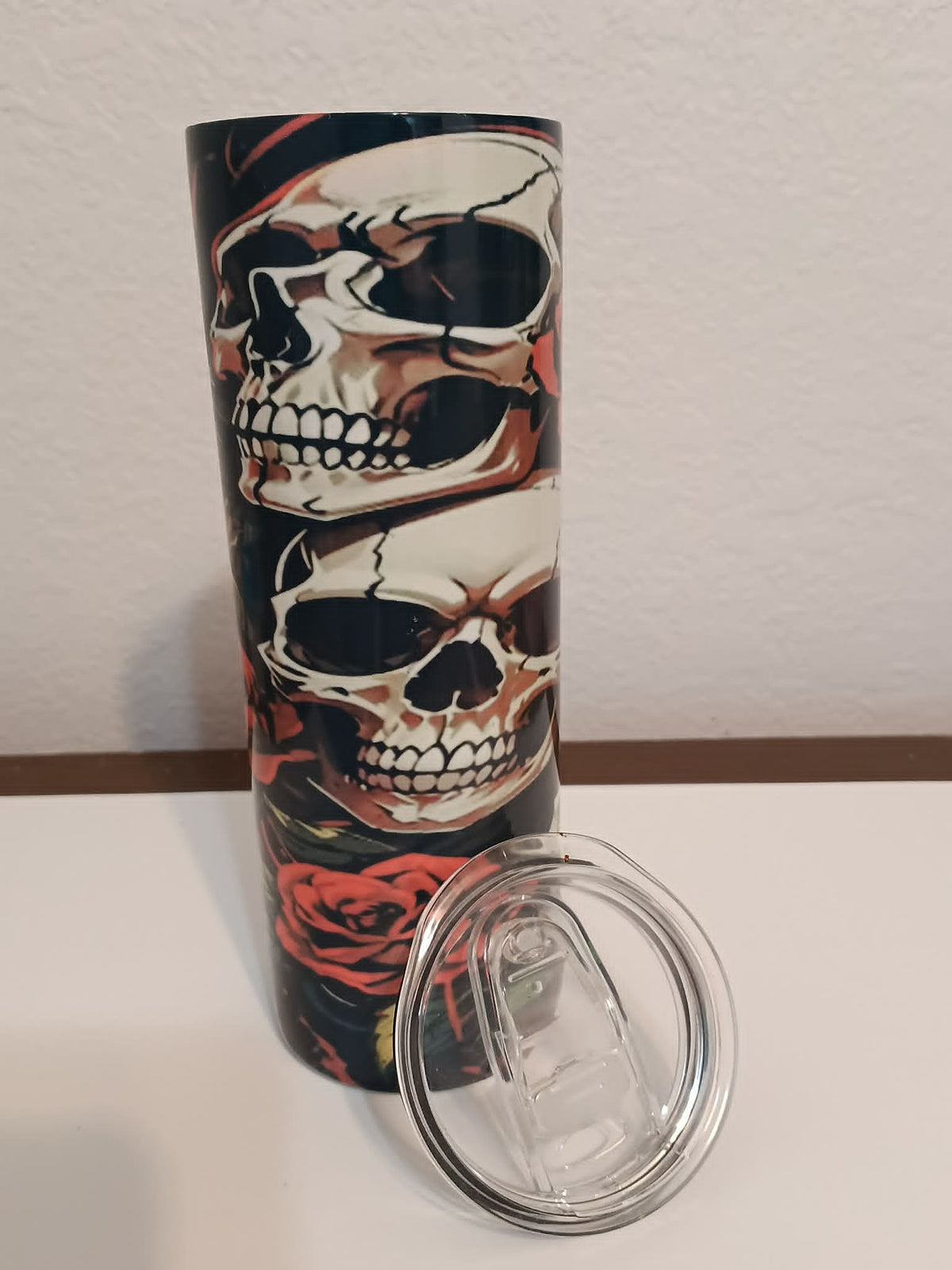 Skulls & Roses Stainless Steel Tumbler – 20oz
