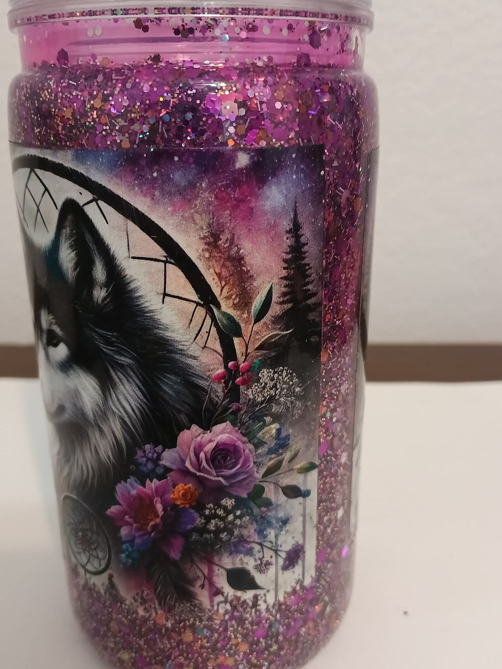 Wolf Dreamcatcher 16oz Snowglobe Cup