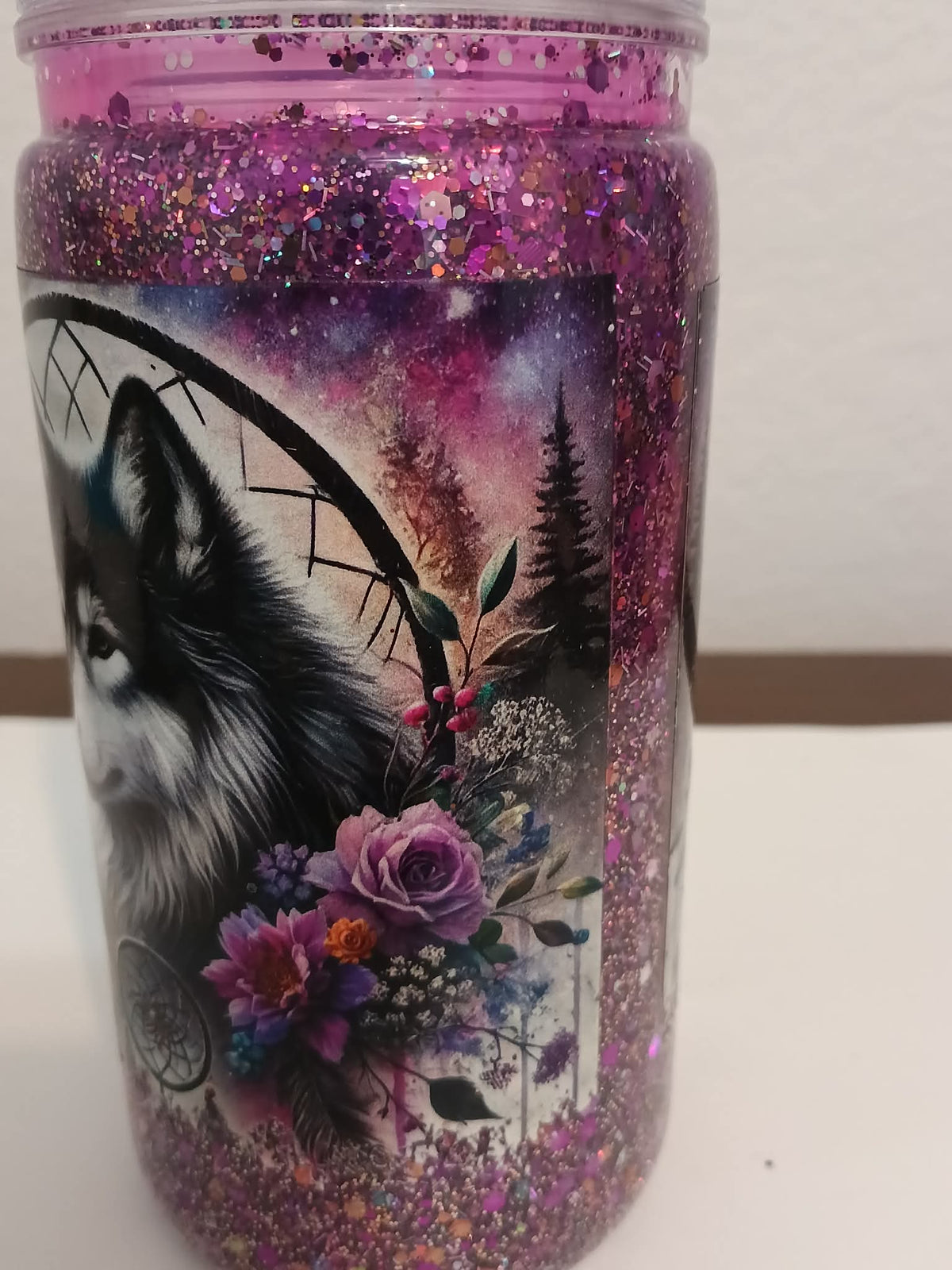 Wolf Dreamcatcher 16oz Snowglobe Cup