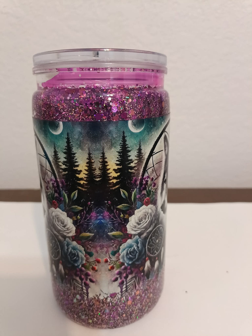 Wolf Dreamcatcher 16oz Snowglobe Cup